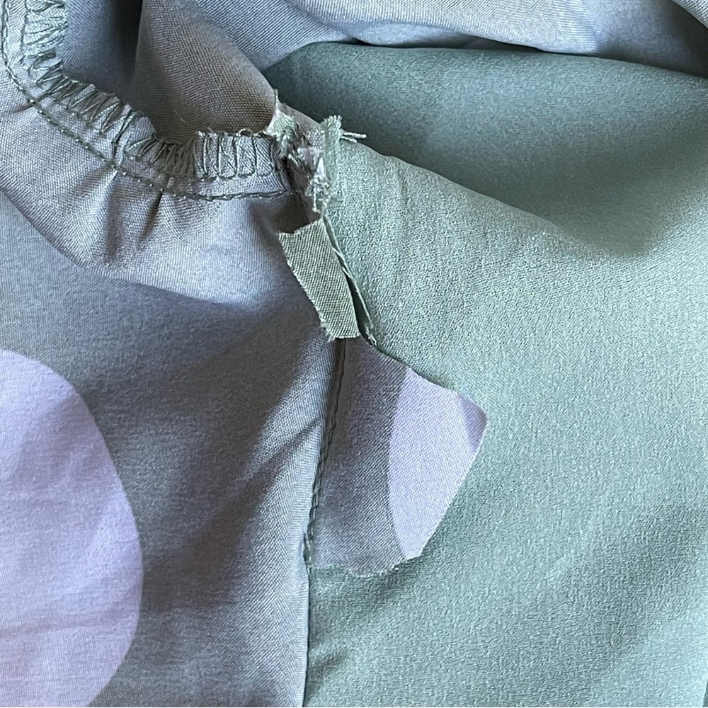 Free the Roses Knotted Front Romper Pistachio Size S - Picture 16 of 16